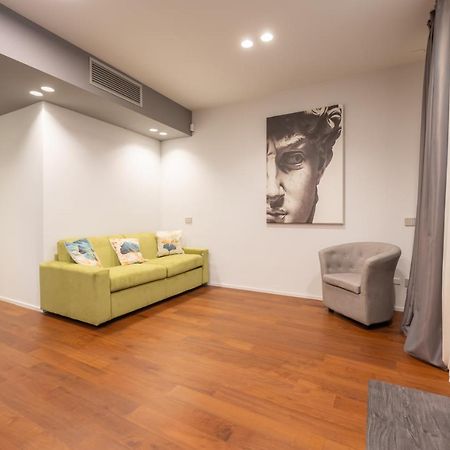 We Home - Broletto Boutique Milano Exterior foto
